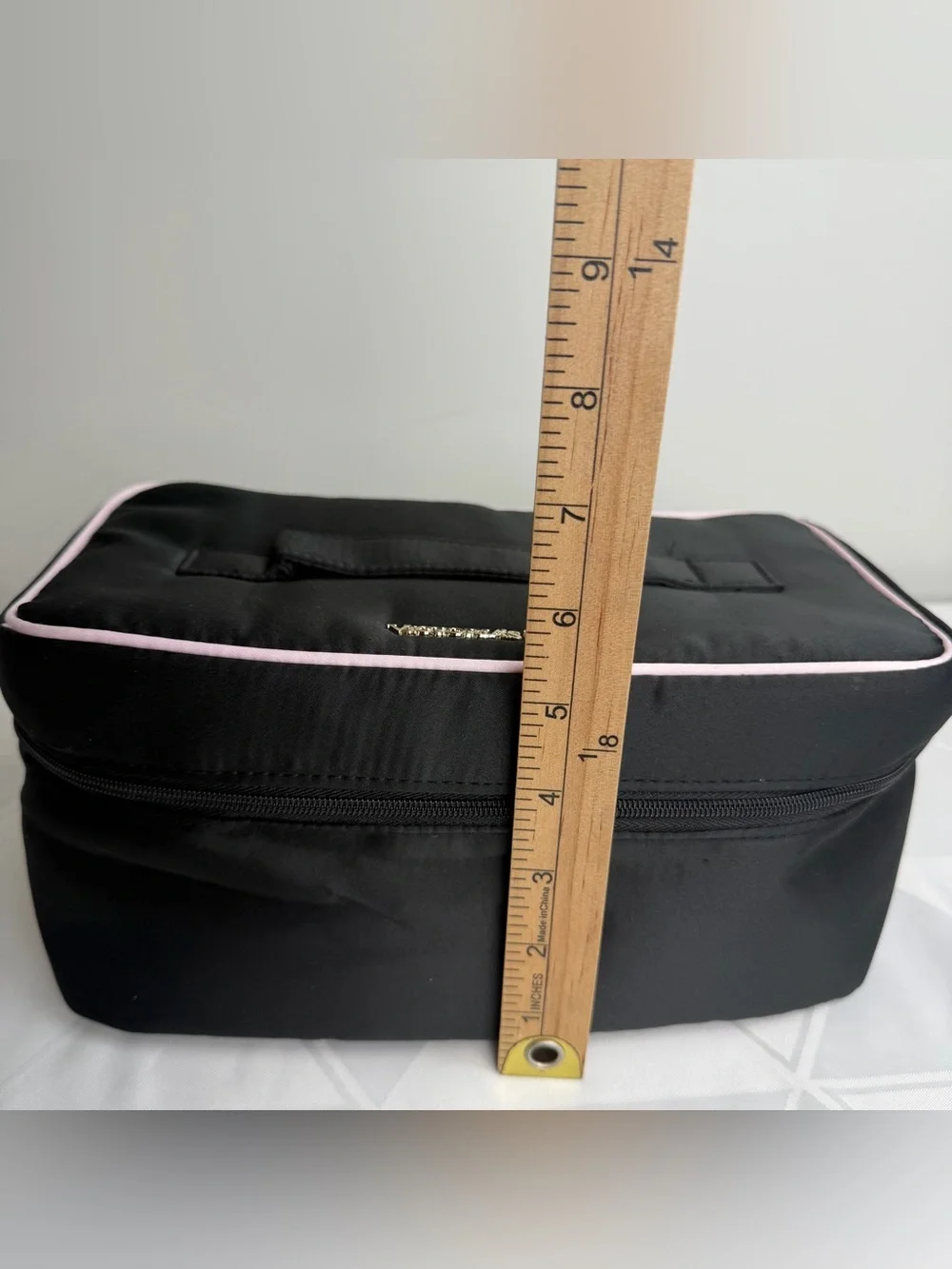 Victoria's Secret Travel Lingerie Bag Black Zip w/ Pink Satin Compartments NWT